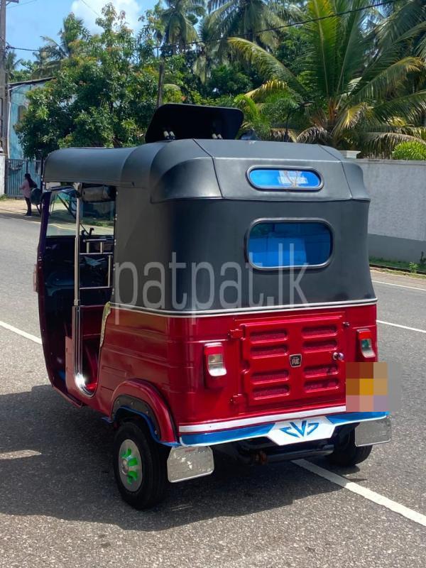 Bajaj 4 stroke 2017 - භාවිතා කරන ලද ත්‍රිරෝද රථය sale in Sri Lanka - patpat.lk