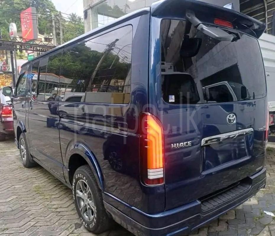 Advertisement image 1