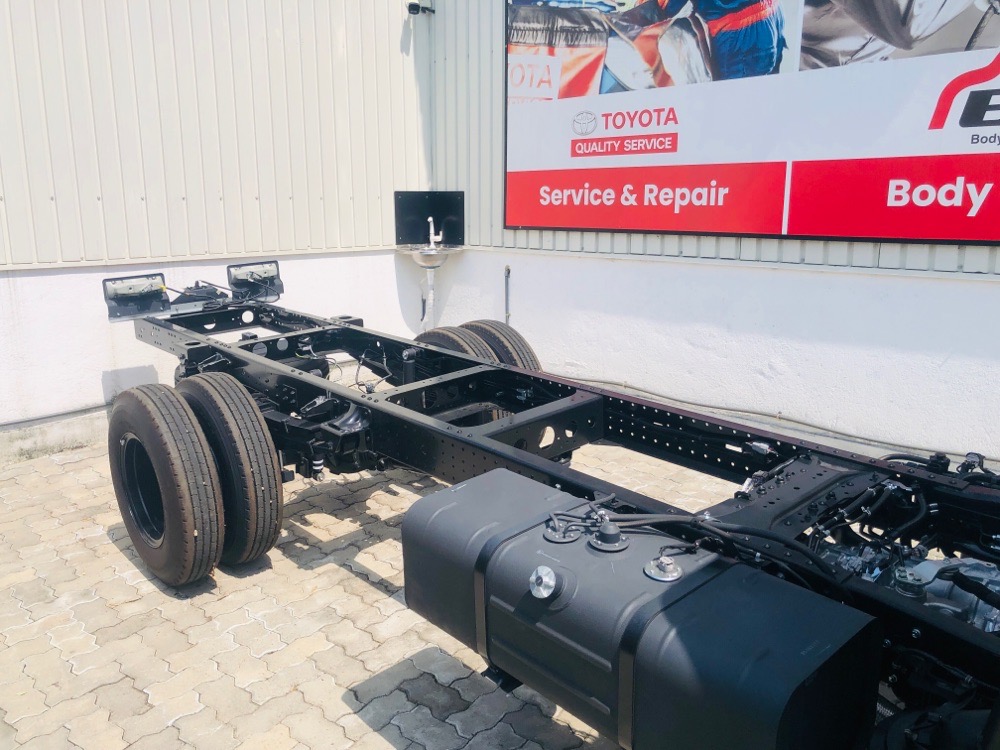 Hino 300 series 2025 - අලුත් ට්‍රක් රථය sale in Sri Lanka - patpat.lk