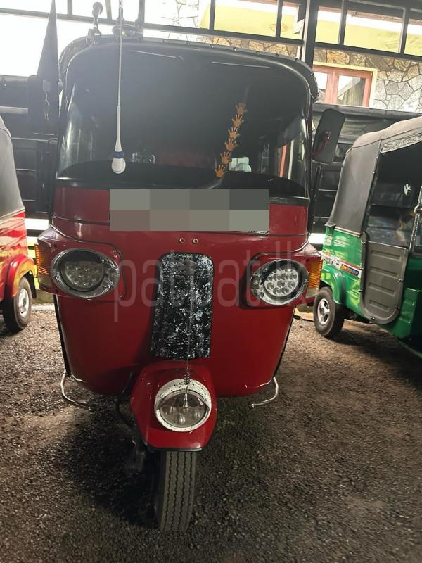 Bajaj 4 stroke 2010 - பயன்படுத்தப்பட்டது முச்சக்கர வண்டி sale in Sri Lanka - patpat.lk