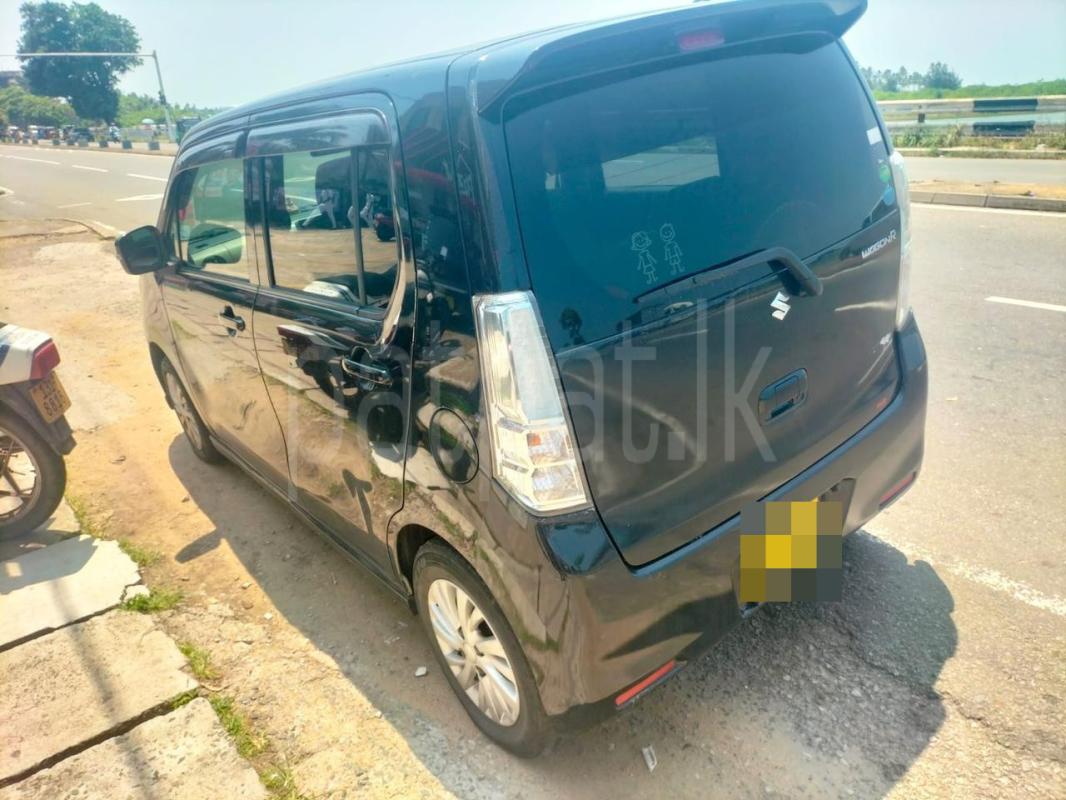 Suzuki Wagon R 2015 - Used Car sale in Sri Lanka - patpat.lk