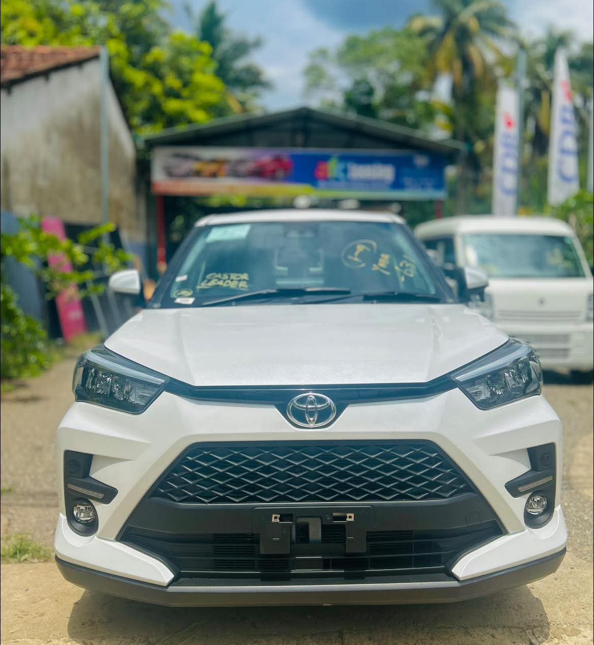 Toyota Raize 2025 - மறுசீரமைக்கப்பட்டது SUV sale in Sri Lanka - patpat.lk
