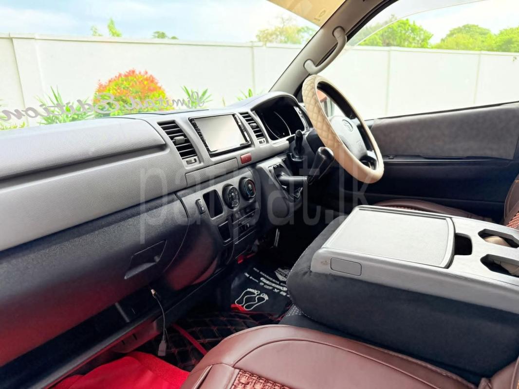 Advertisement image 6