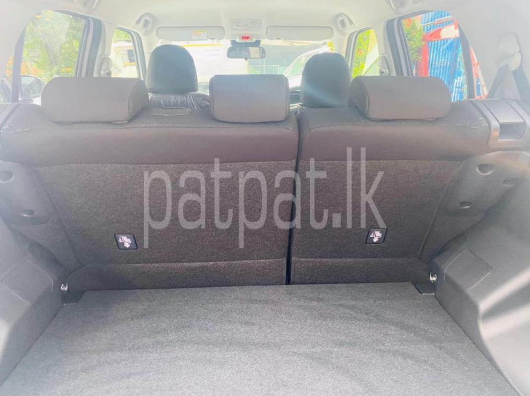 Advertisement image 6