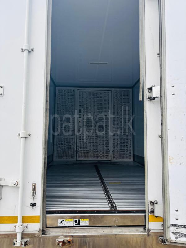 Isuzu ELF 2018 - Brand New Truck sale in Sri Lanka - patpat.lk