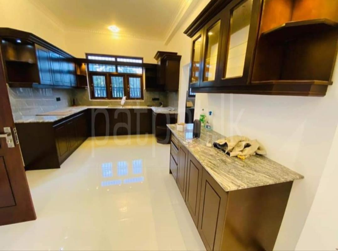 House for Sale in Negombo
