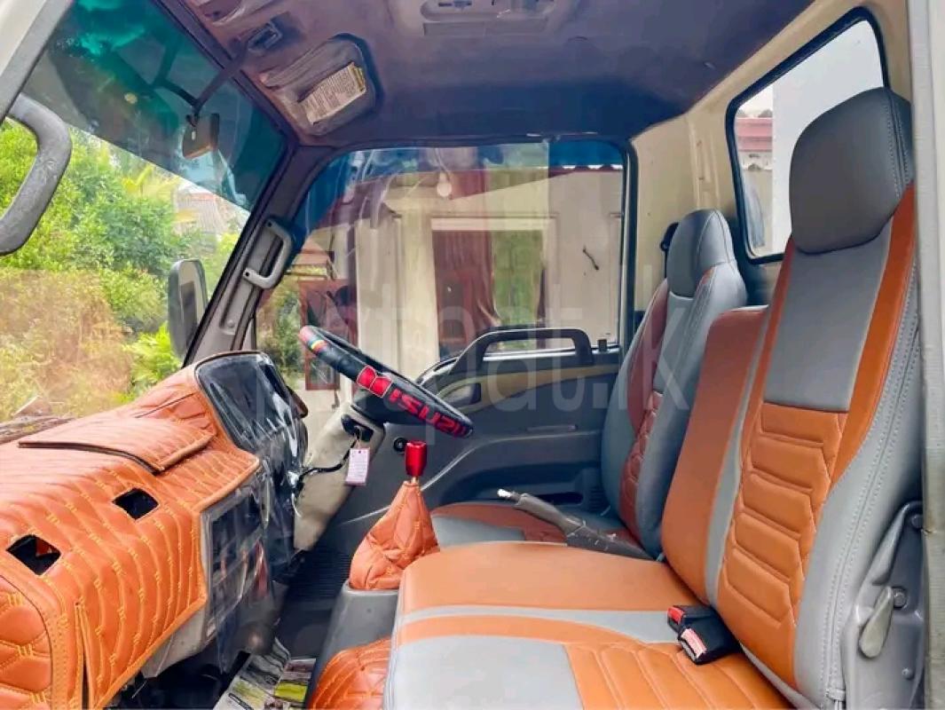 Advertisement image 5