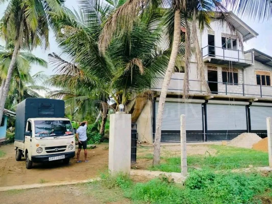 Advertisement image 3