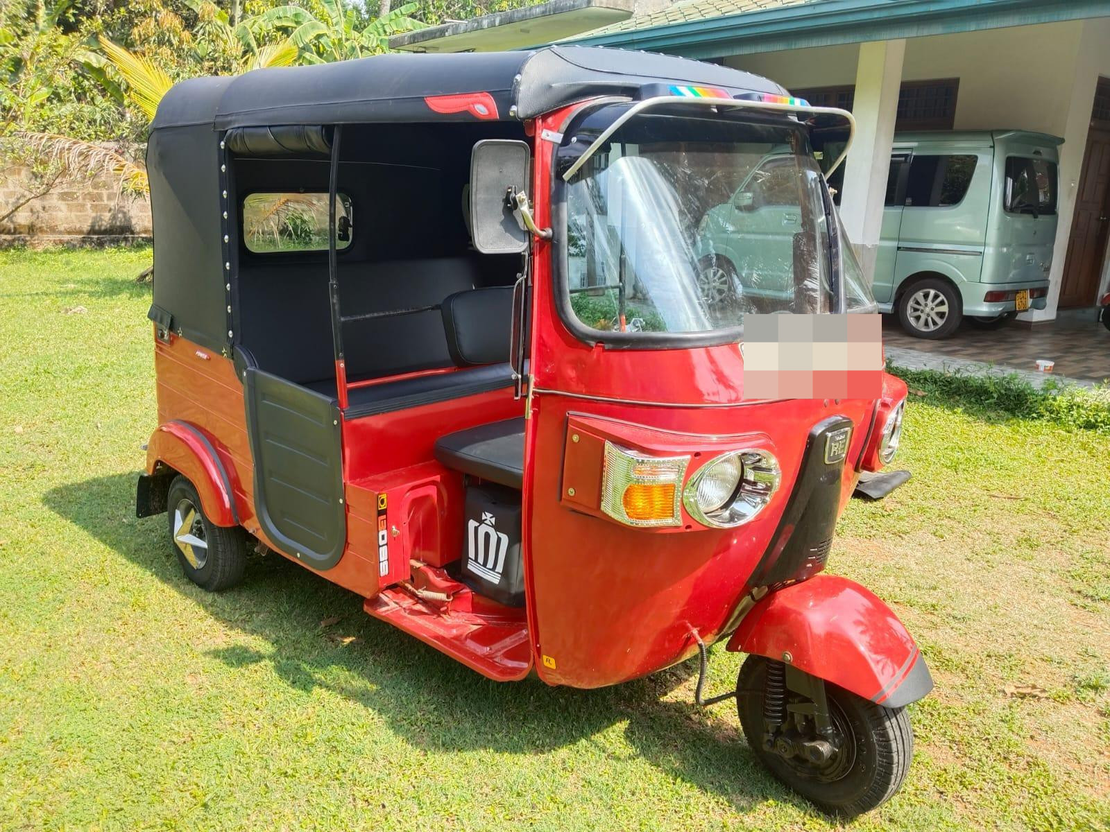 Bajaj Three Wheel 2012 - Used Three wheeler sale in Sri Lanka - patpat.lk