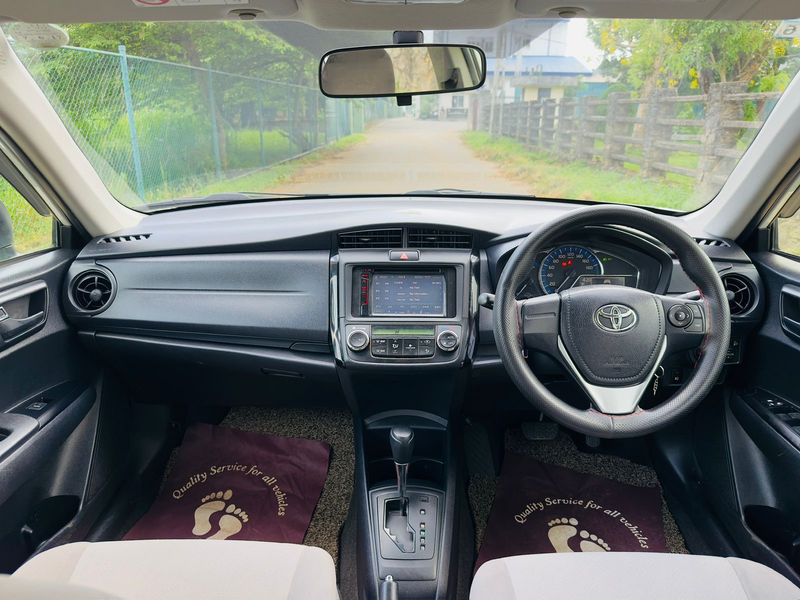 Toyota Axio 2015 - பயன்படுத்தப்பட்டது கார் sale in Sri Lanka - patpat.lk
