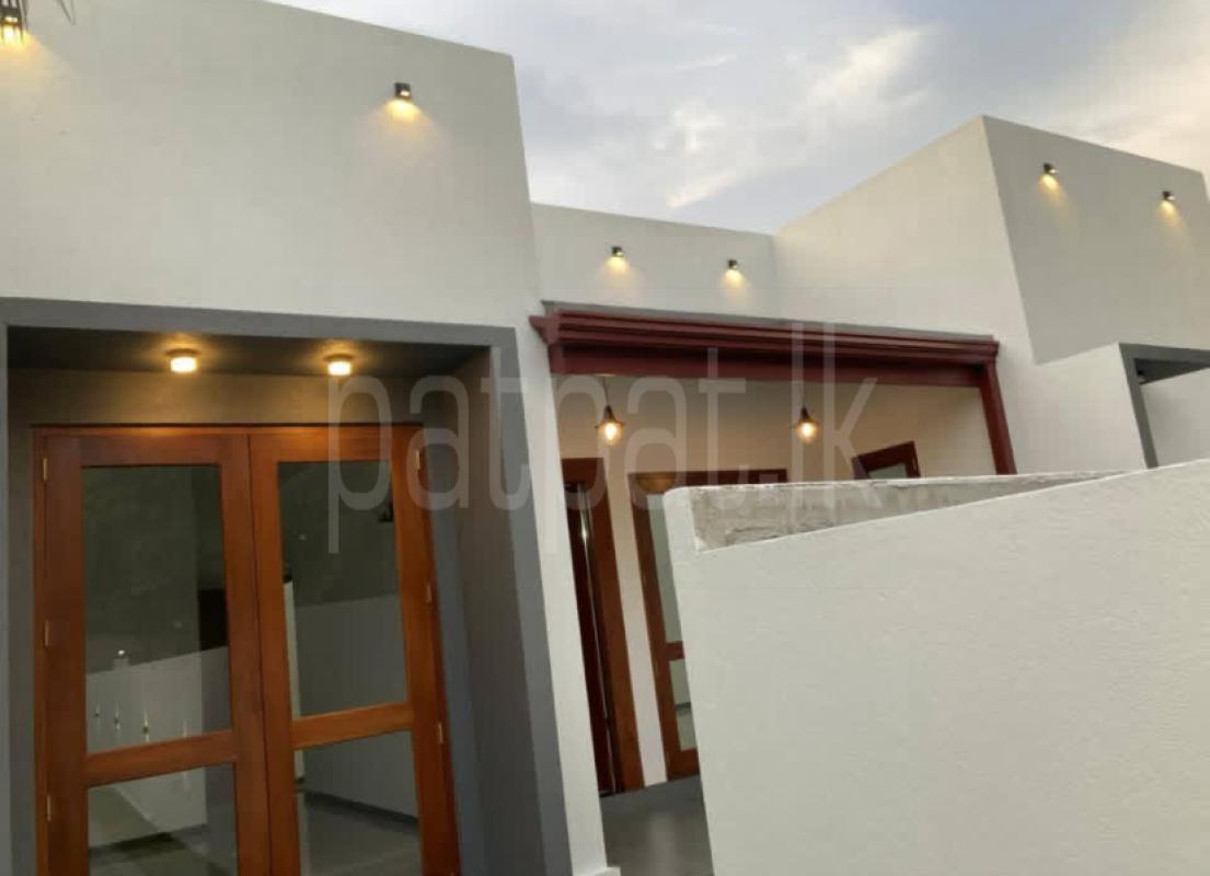 House for Sale in Polgasowita