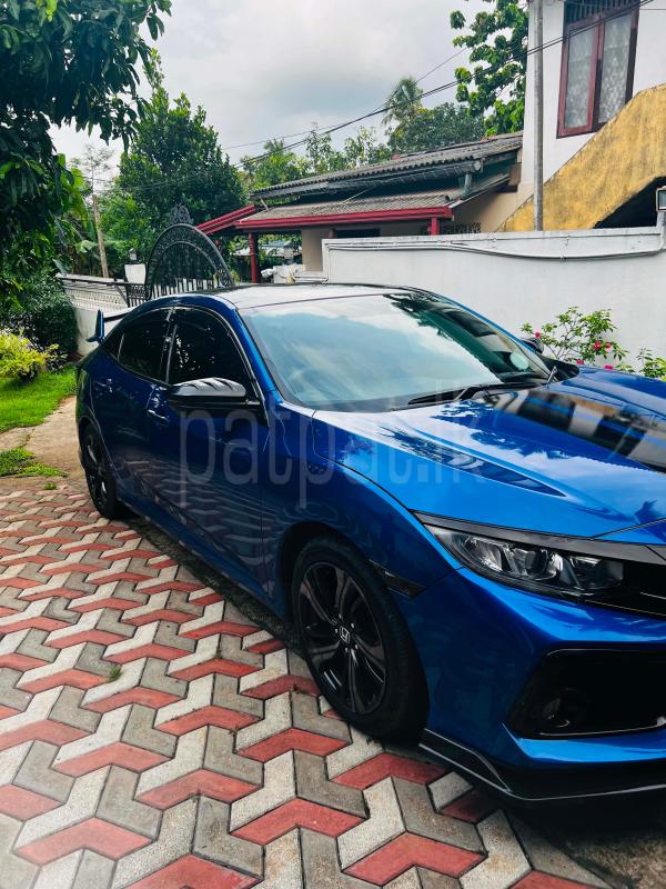 Honda Civic 2018 - பயன்படுத்தப்பட்டது கார் sale in Sri Lanka - patpat.lk