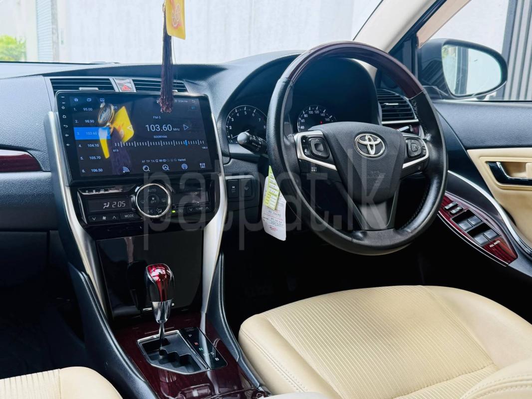 Toyota Premio 2017 - பயன்படுத்தப்பட்டது கார் sale in Sri Lanka - patpat.lk