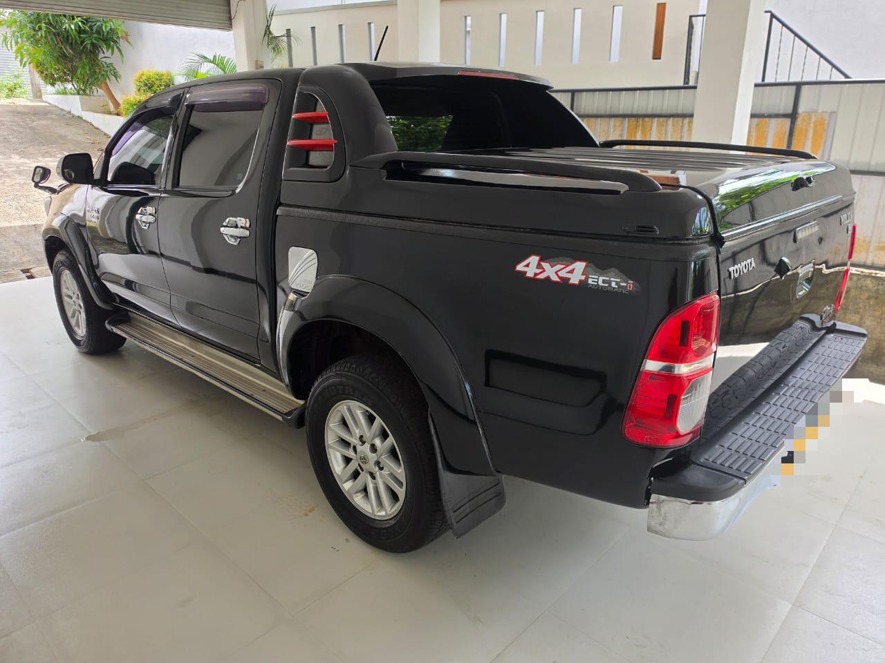 Toyota Hilux 2015 - Used Pick-up  sale in Sri Lanka - patpat.lk