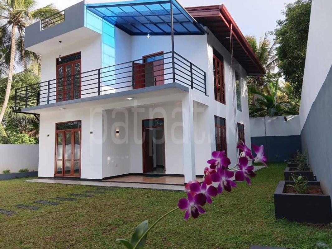House for Sale in Nittambuwa