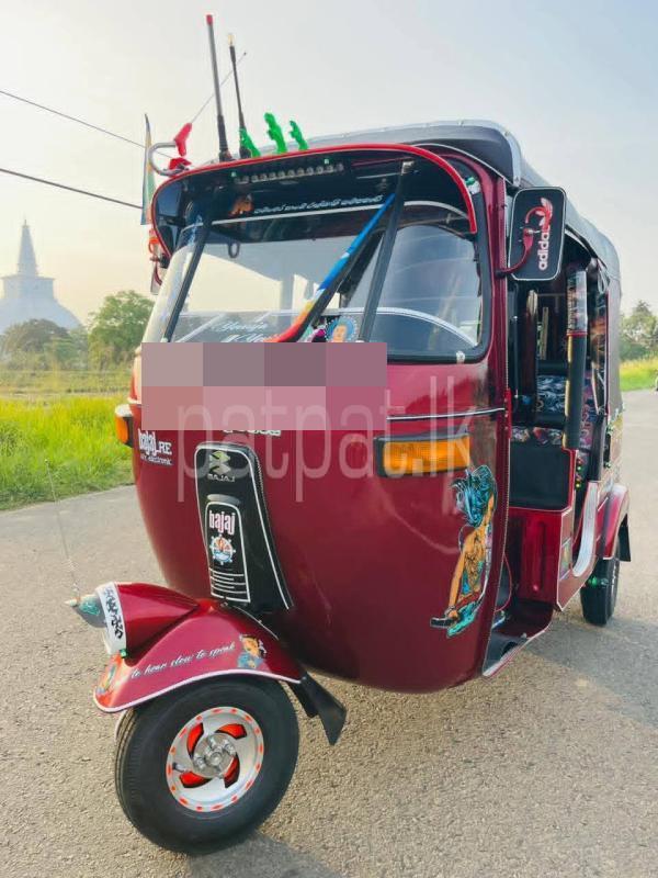 Bajaj Three Wheel 2000 - பயன்படுத்தப்பட்டது முச்சக்கர வண்டி sale in Sri Lanka - patpat.lk