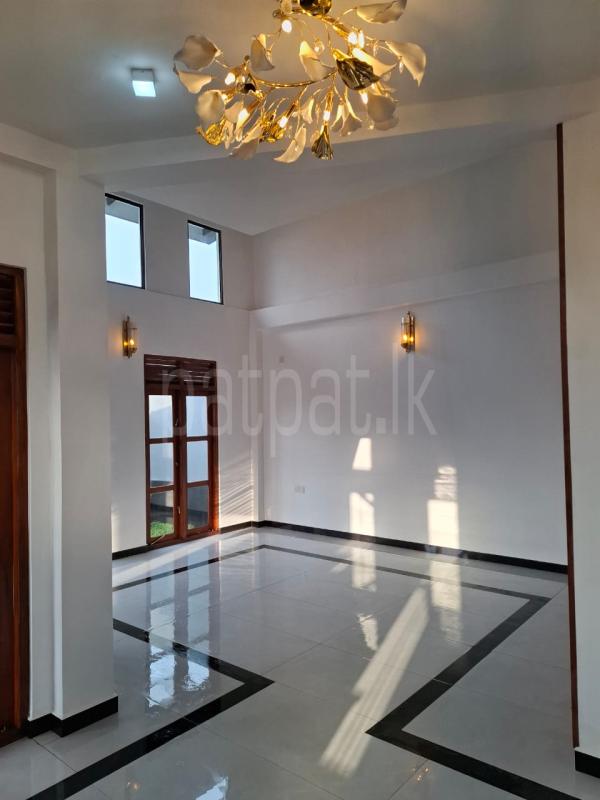 House for Sale in Godagama