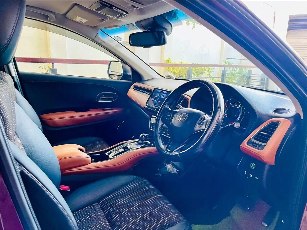 Honda Vezel 2014 - Used SUV sale in Sri Lanka - patpat.lk