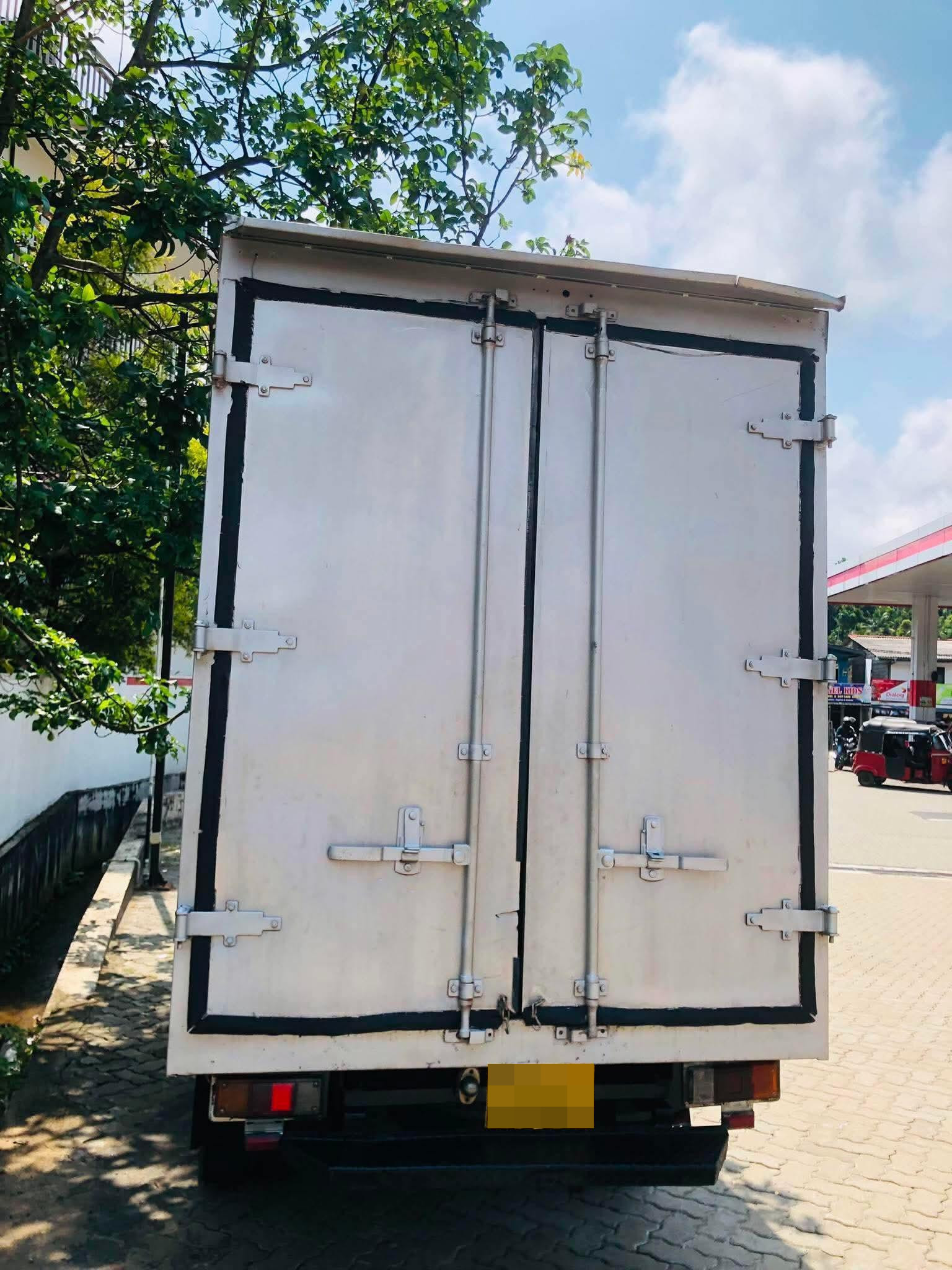Nissan Vanette 2006 - பயன்படுத்தப்பட்டது டிரக் sale in Sri Lanka - patpat.lk