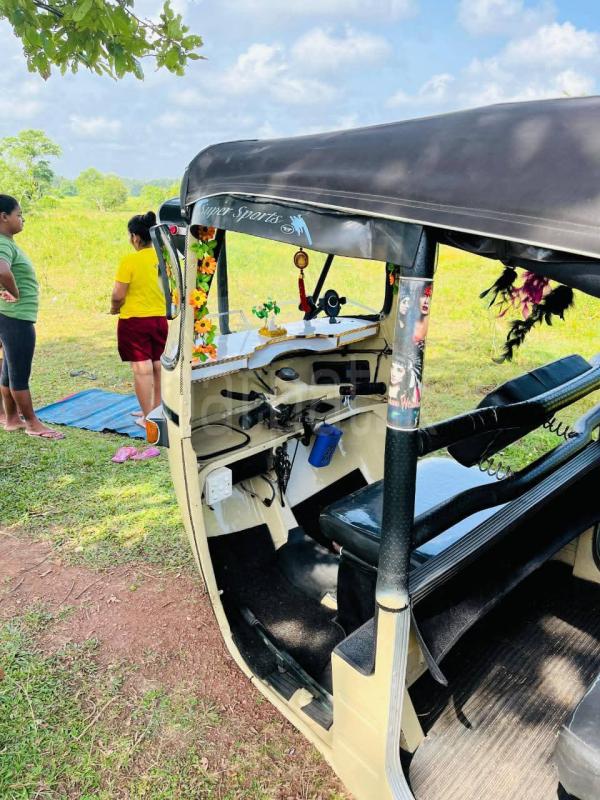 Advertisement image 4