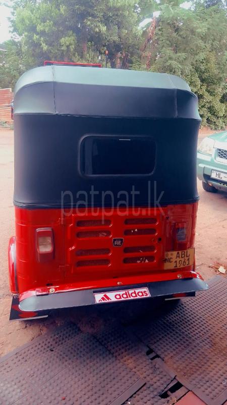 Bajaj 4 stroke 2016 - Used Three wheeler sale in Sri Lanka - patpat.lk