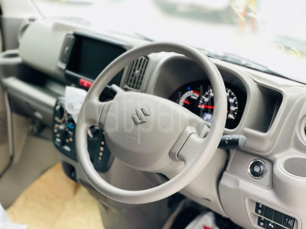 Advertisement image 6