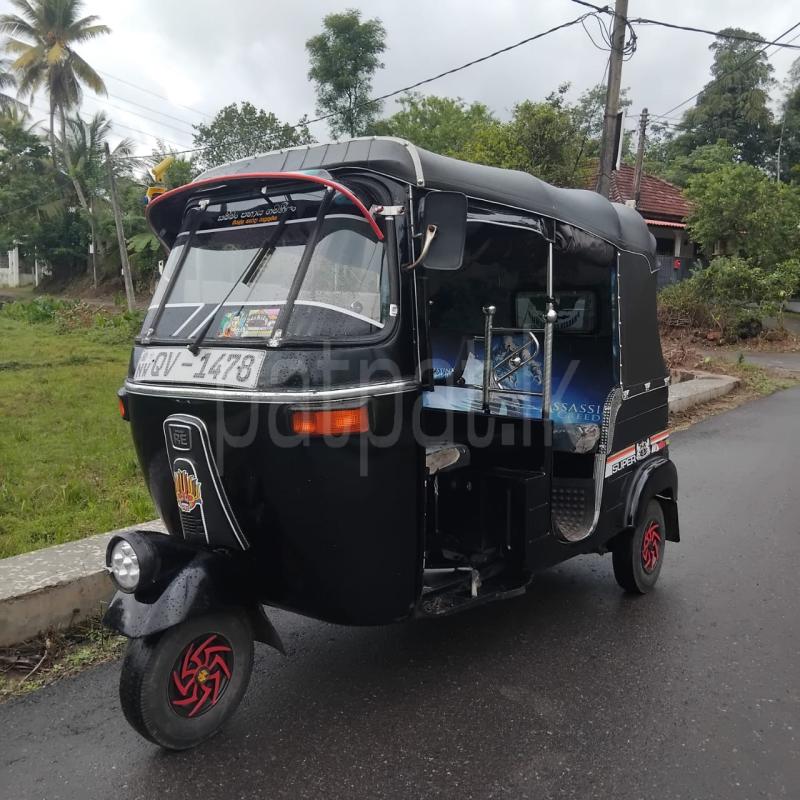 Bajaj 4 stroke 2009 - Used Three wheeler sale in Sri Lanka - patpat.lk