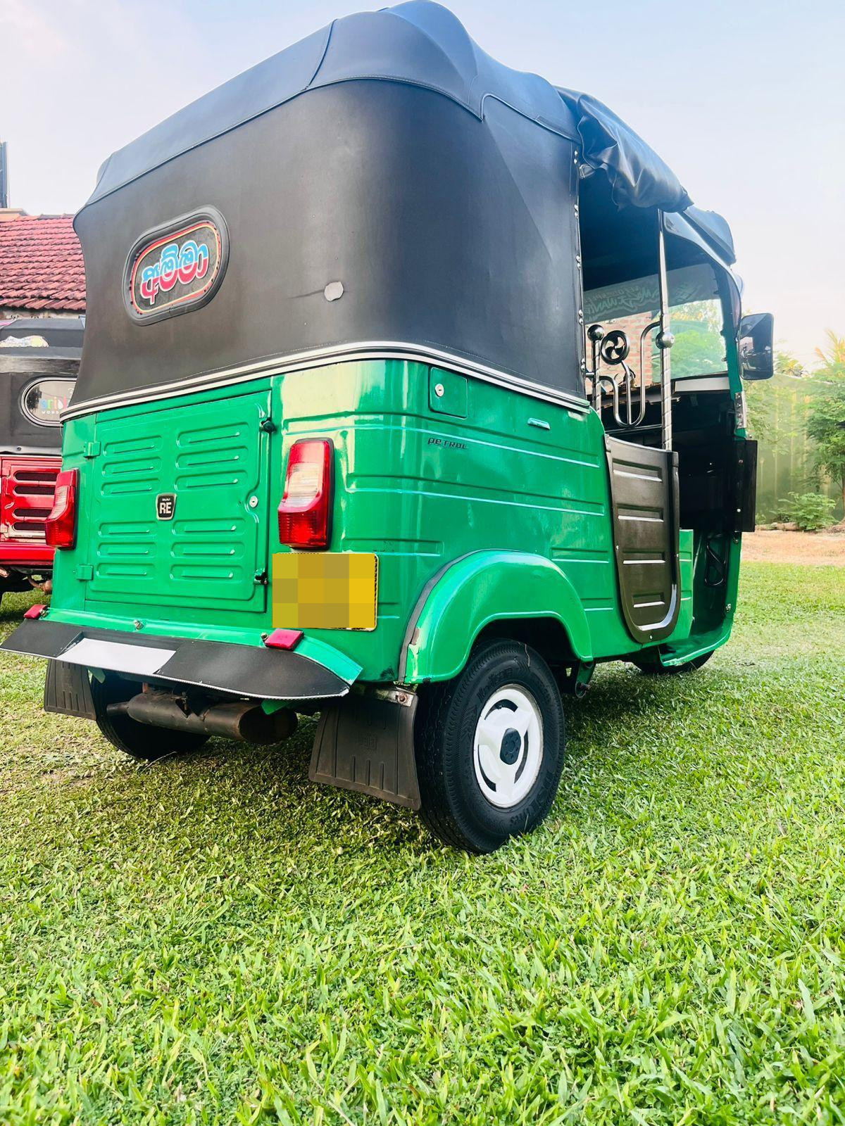 Bajaj Three Wheel 2015 - Used Three wheeler sale in Sri Lanka - patpat.lk