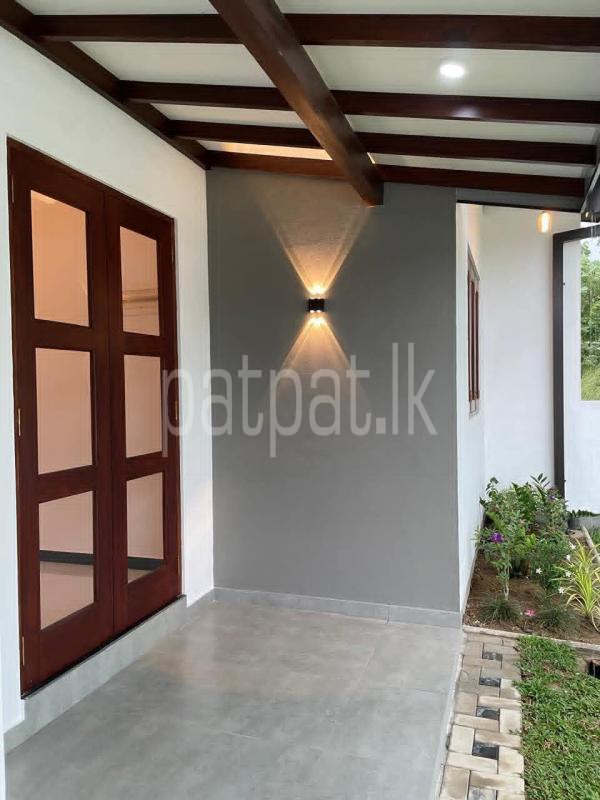 House for Sale in Athurugiriya