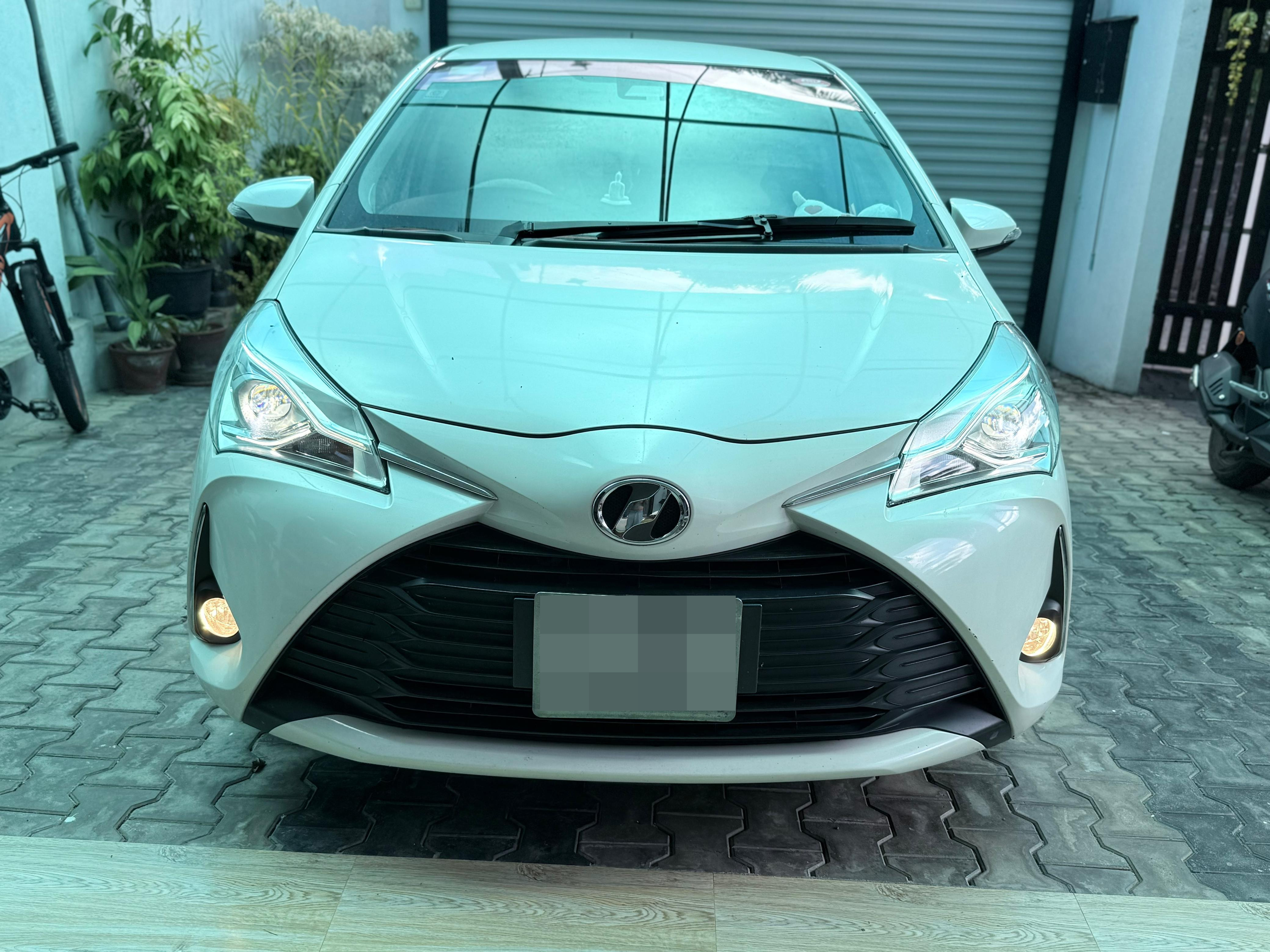 Toyota Vitz 2019 ads-image-1