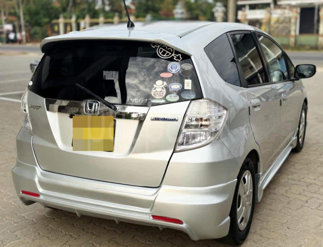 Advertisement image 4