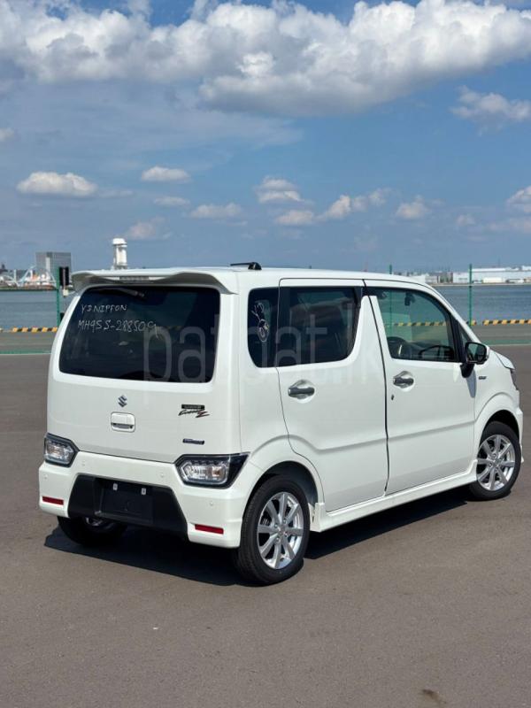 Advertisement image 4