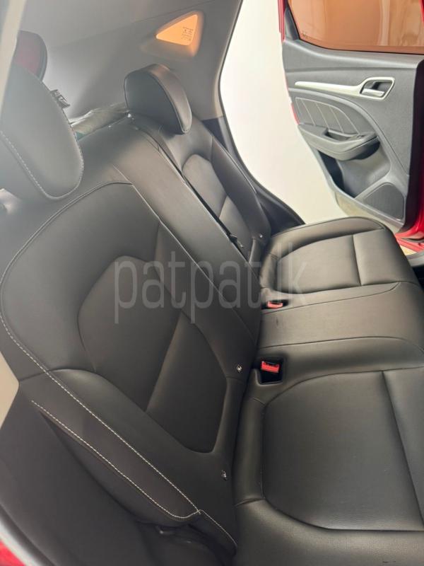 Advertisement image 6