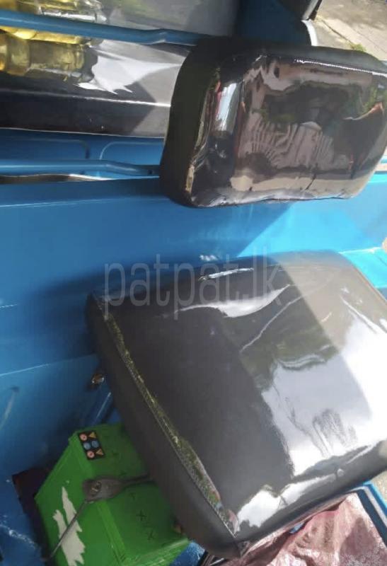 Bajaj 4 stroke 2010 - பயன்படுத்தப்பட்டது முச்சக்கர வண்டி sale in Sri Lanka - patpat.lk