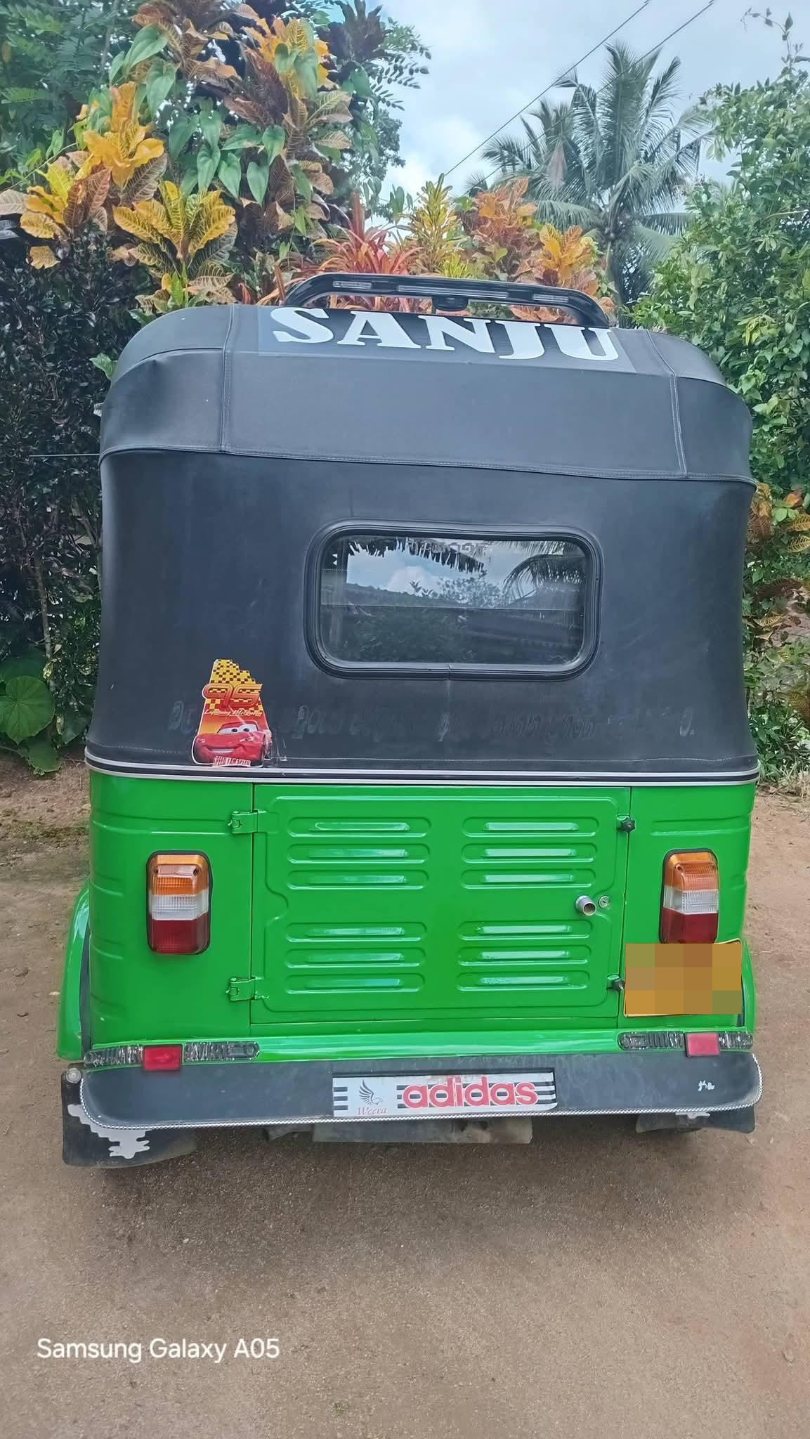 Bajaj 2 stroke 2006 - Used Three wheeler sale in Sri Lanka - patpat.lk