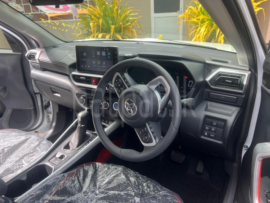 Advertisement image 3