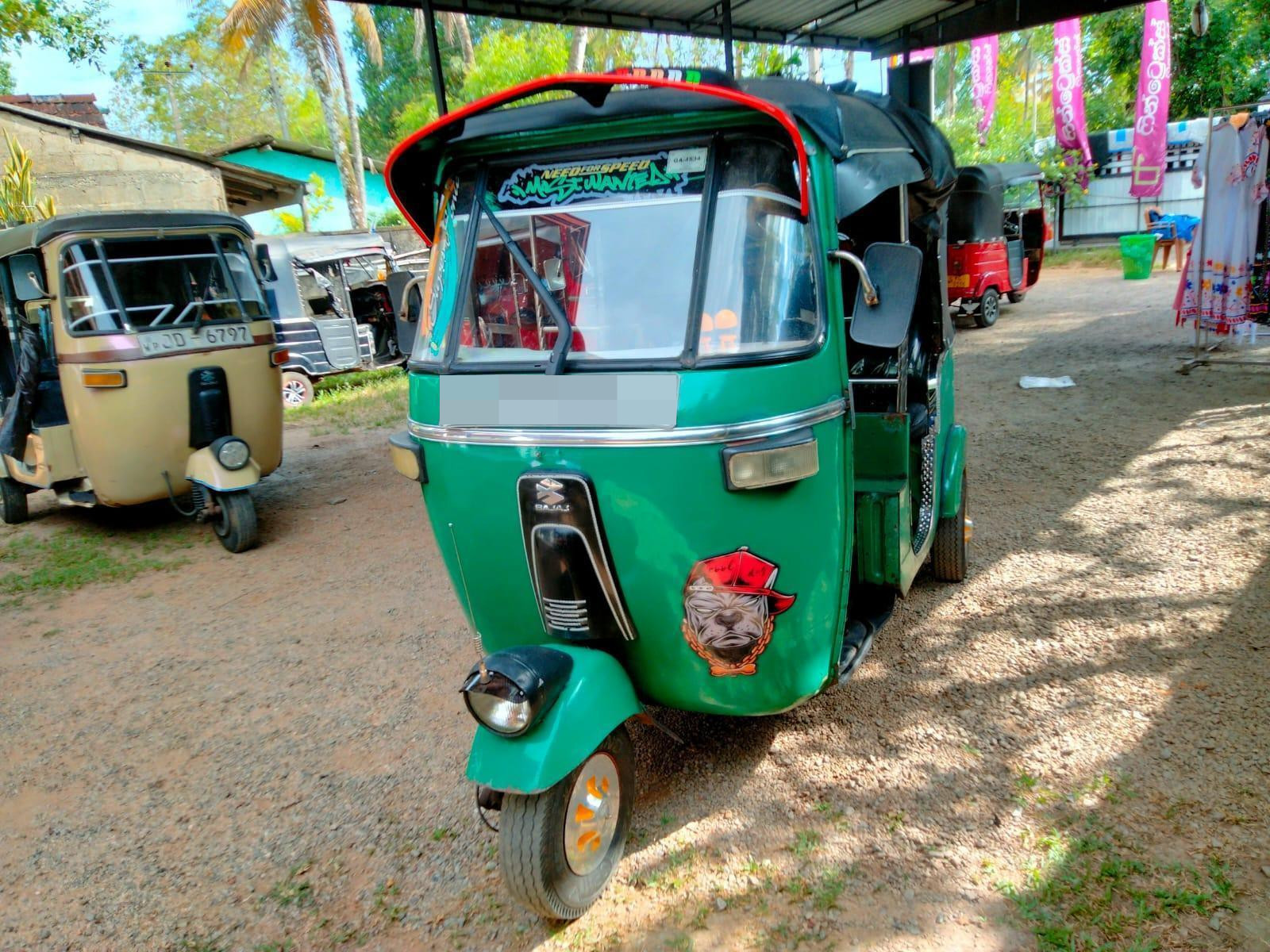 Bajaj Three Wheel 2005 - භාවිතා කරන ලද ත්‍රිරෝද රථය sale in Sri Lanka - patpat.lk