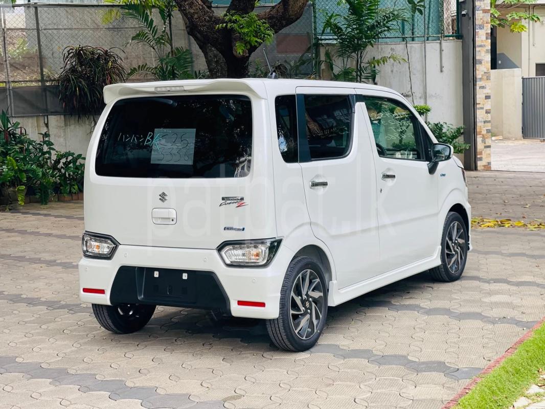 Advertisement image 3