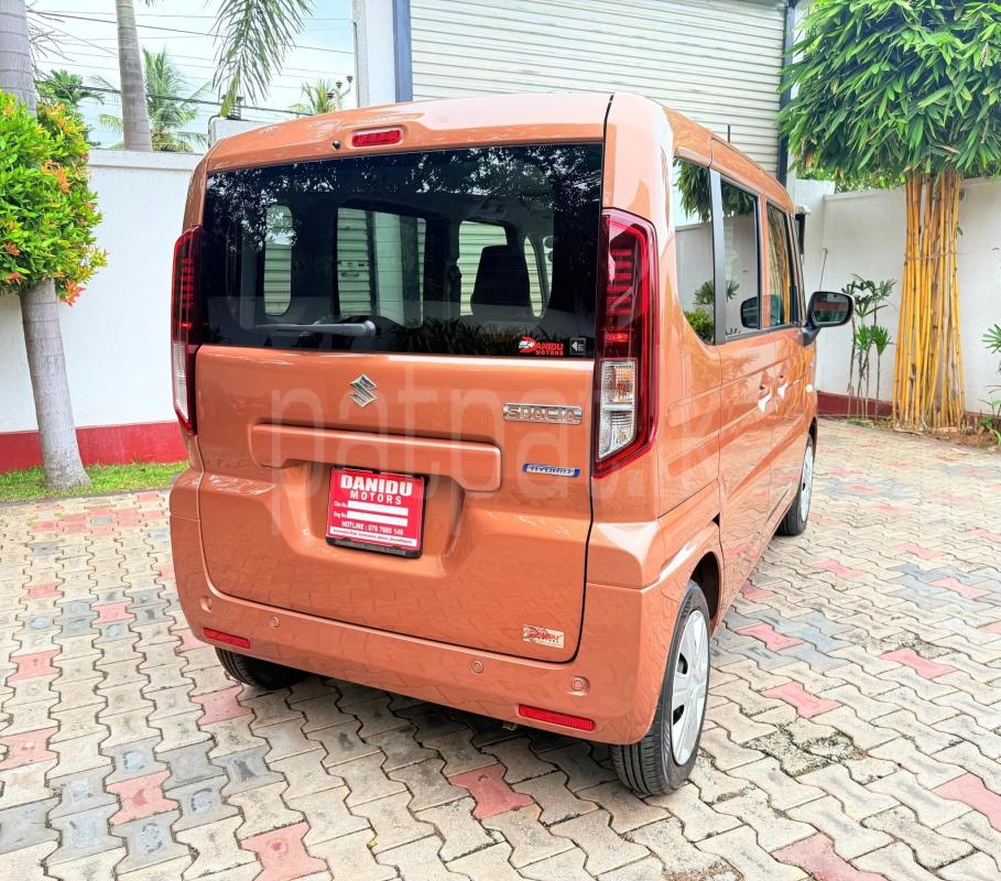 Advertisement image 4