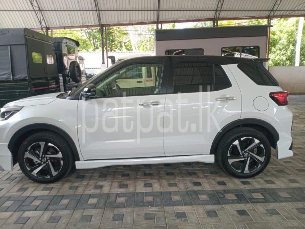 Advertisement image 5