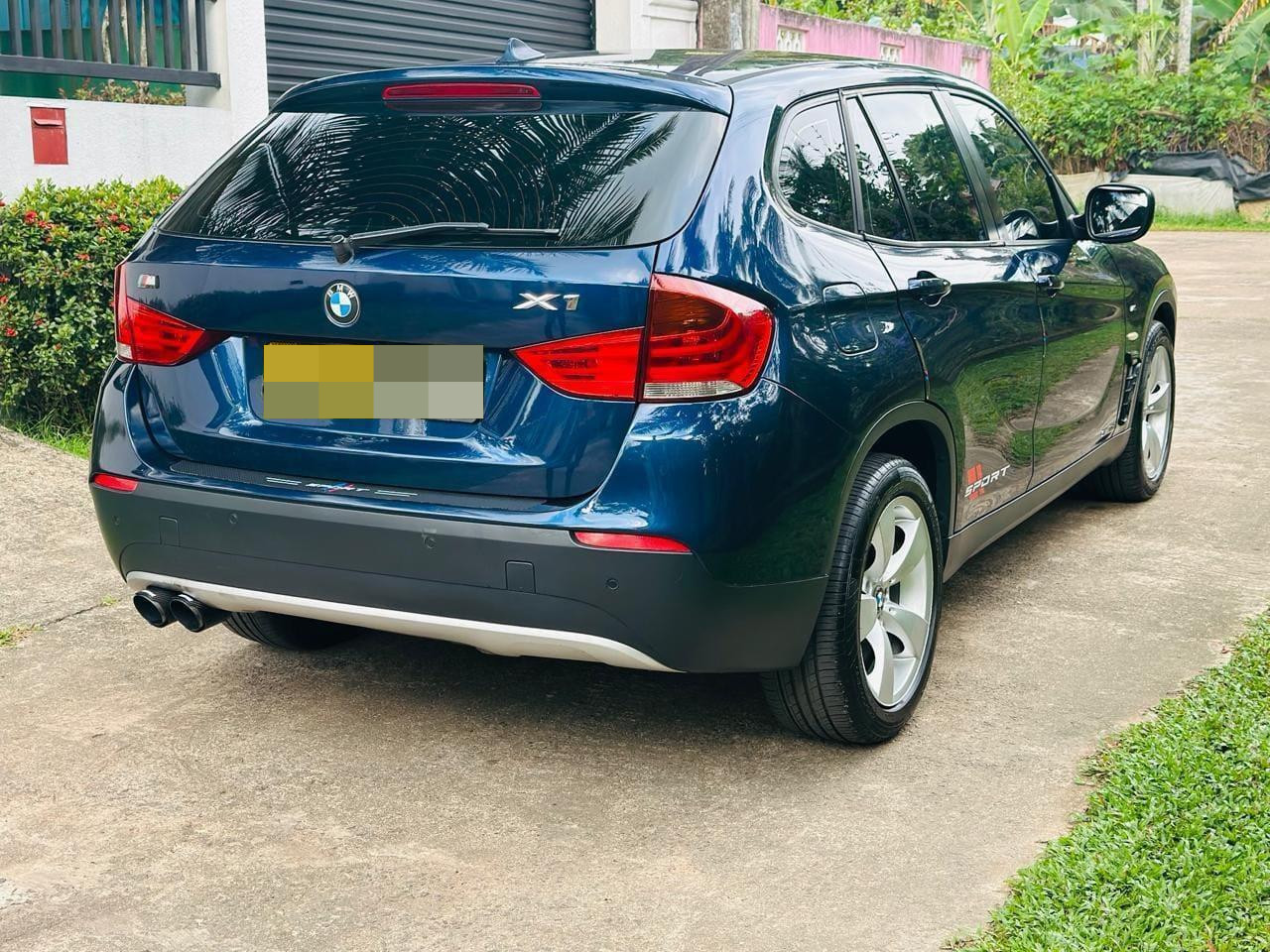 BMW X1D 2011 - பயன்படுத்தப்பட்டது SUV sale in Sri Lanka - patpat.lk