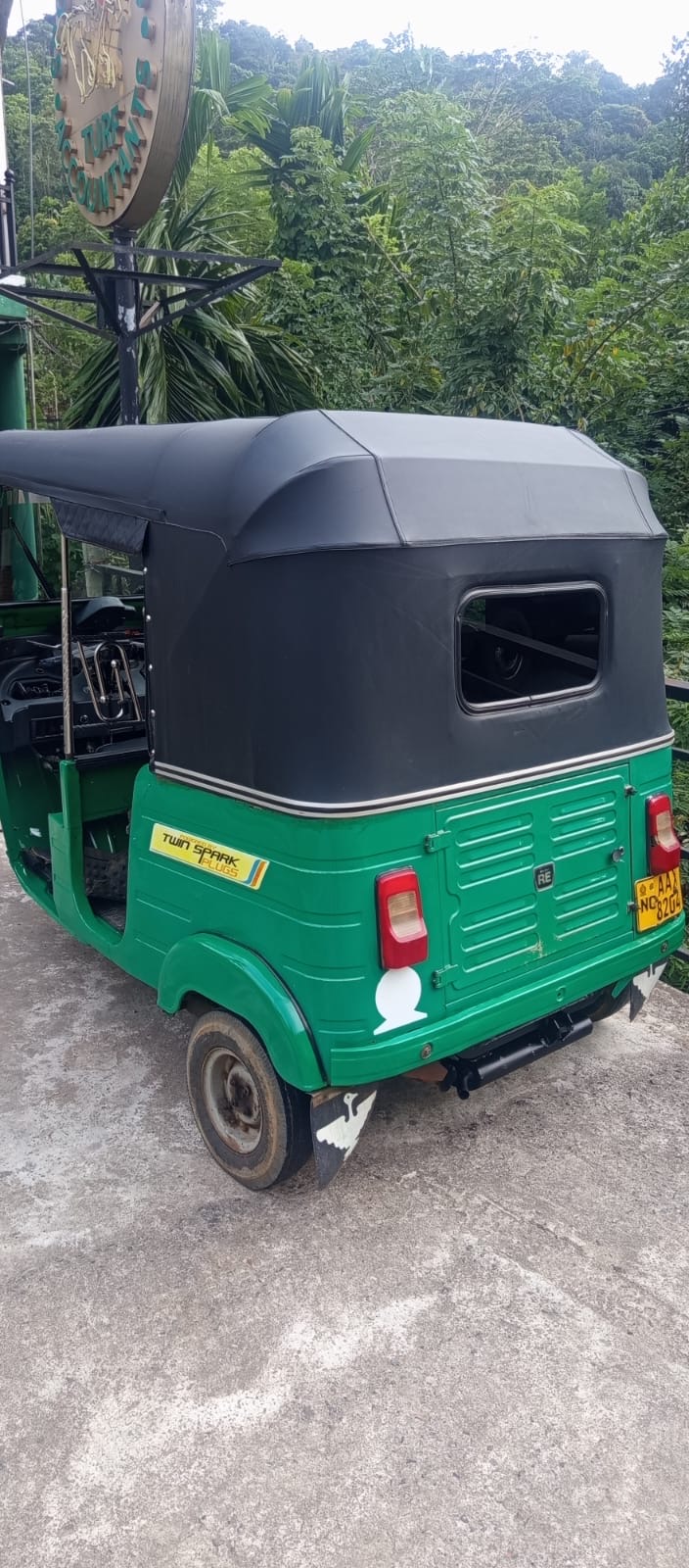 Bajaj 4 stroke 2015 - Used Three wheeler sale in Sri Lanka - patpat.lk