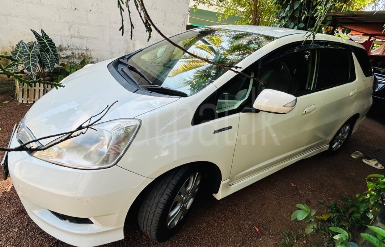 Advertisement image 1