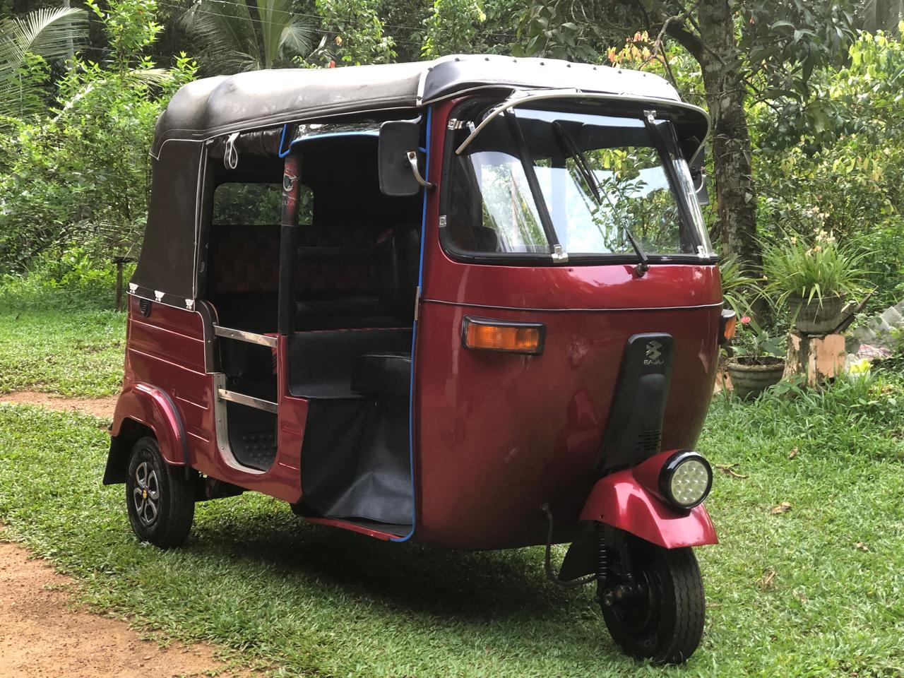 Bajaj 2 stroke 2004 - Used Three wheeler sale in Sri Lanka - patpat.lk