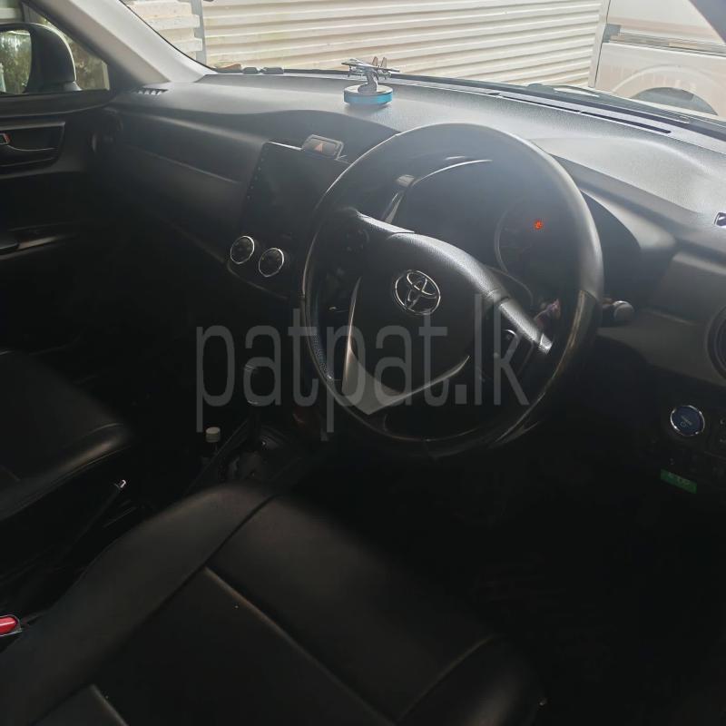 Toyota Axio 2016 - Used Car sale in Sri Lanka - patpat.lk