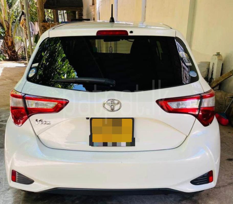 Toyota Vitz 2019 - பயன்படுத்தப்பட்டது கார் sale in Sri Lanka - patpat.lk