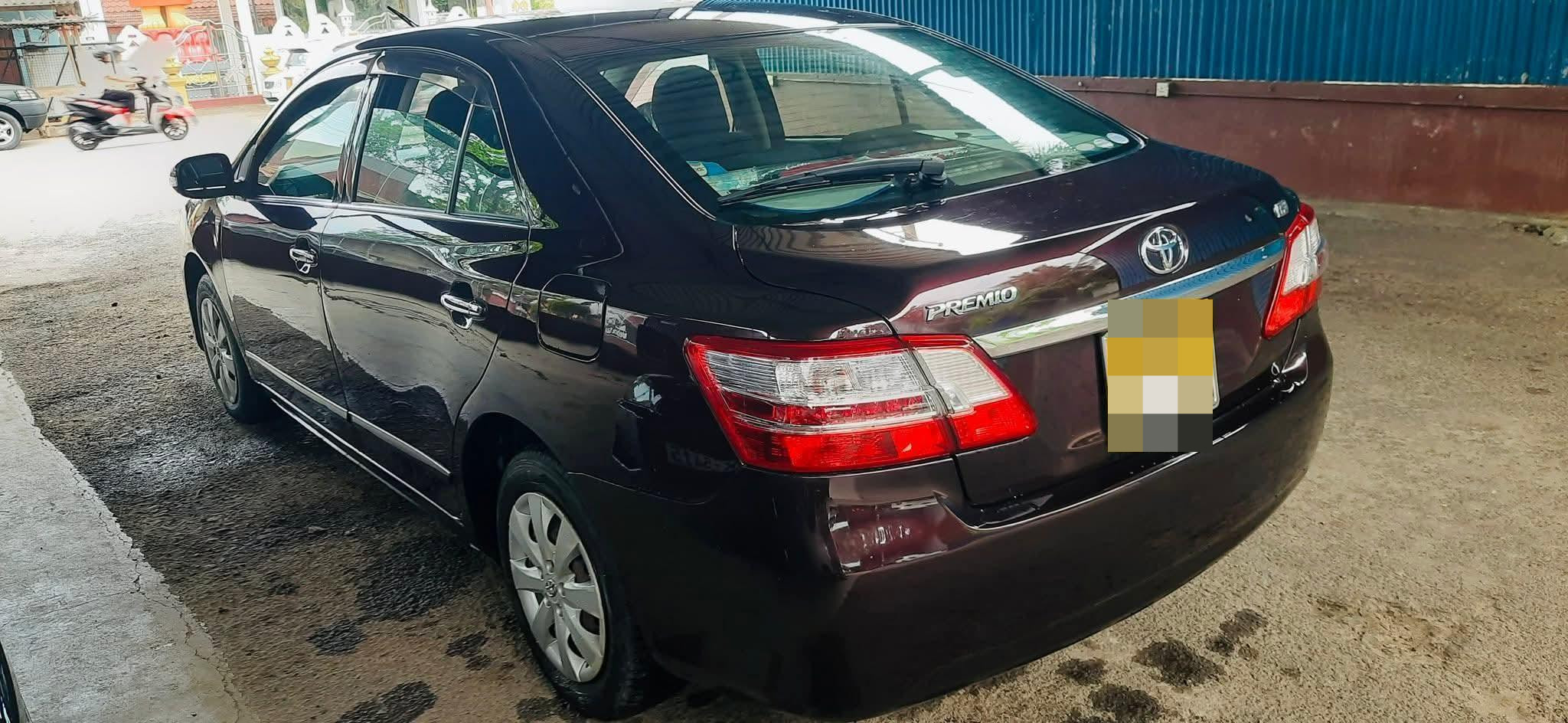 Toyota Premio 2011 - பயன்படுத்தப்பட்டது கார் sale in Sri Lanka - patpat.lk
