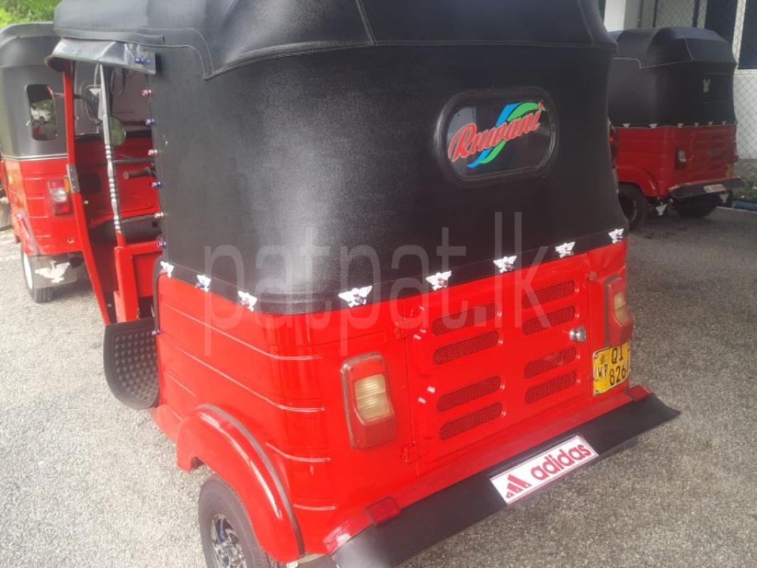 Bajaj Three Wheel 2006 - பயன்படுத்தப்பட்டது முச்சக்கர வண்டி sale in Sri Lanka - patpat.lk