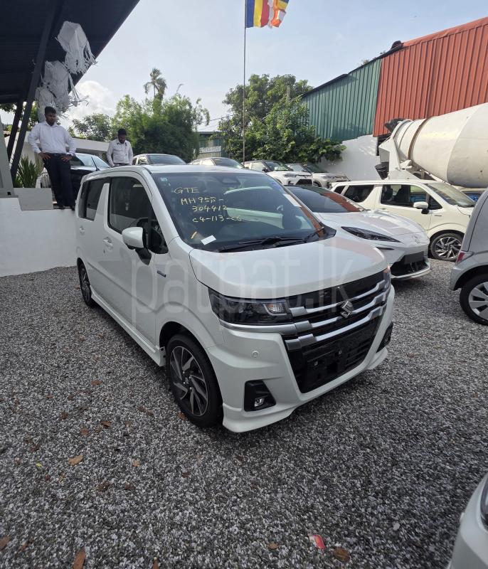 Suzuki Wagon R 2026 - අලුත් කාර් sale in Sri Lanka - patpat.lk