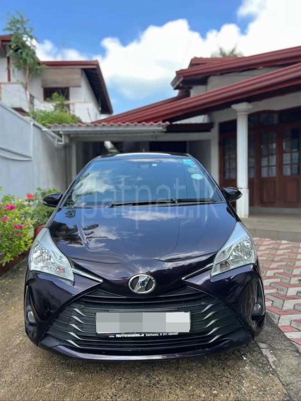Toyota Vitz 2018 - பயன்படுத்தப்பட்டது கார் sale in Sri Lanka - patpat.lk